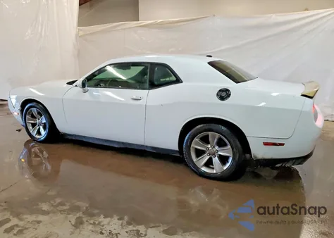 2016 Dodge Challenger Sxt z USA, uszkodzony, nr VIN 2C3CDZAG7GH195767
